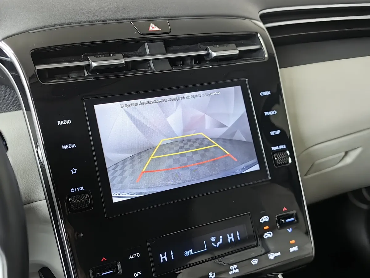 Hyundai Tucson D2.0 Smartstream 8AT 4WD (186 л.с.) Lifestyle Plus Серый в АВИЛОН. Слайд №21