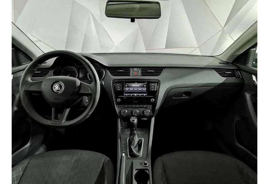 Skoda Octavia 1.6 AT (110 л.с.) Коричневый в АВИЛОН. Слайд №14