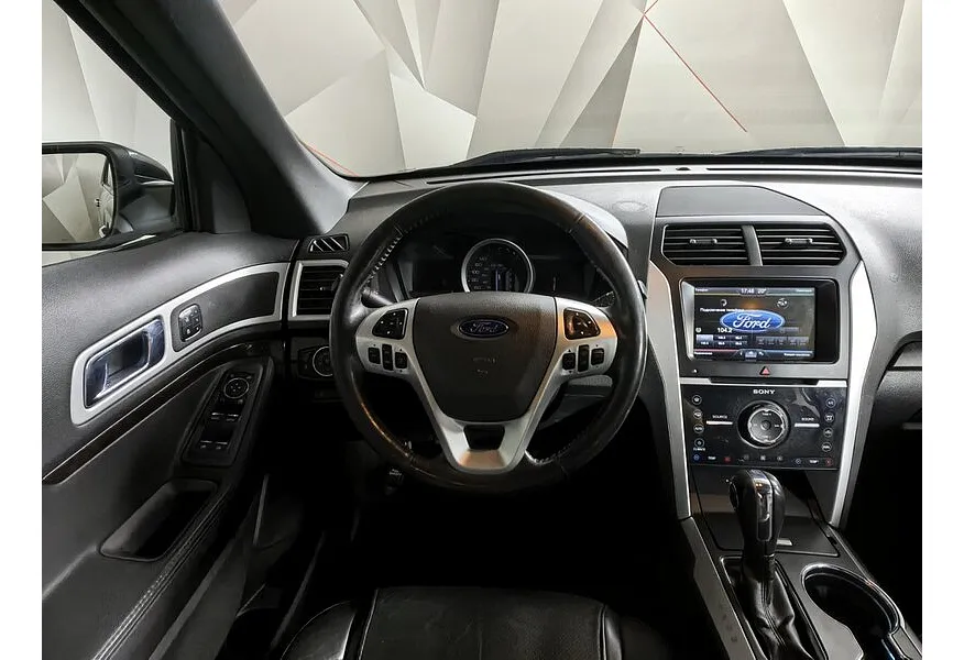 АВИЛОН - Ford Explorer 3.5 SelectShift 4WD (249 л.с.) Limited Plus Черный - slide 12