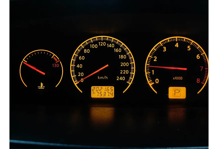 Nissan Primera 2.0 CVT (140 л.с.) Черный в АВИЛОН. Слайд №15