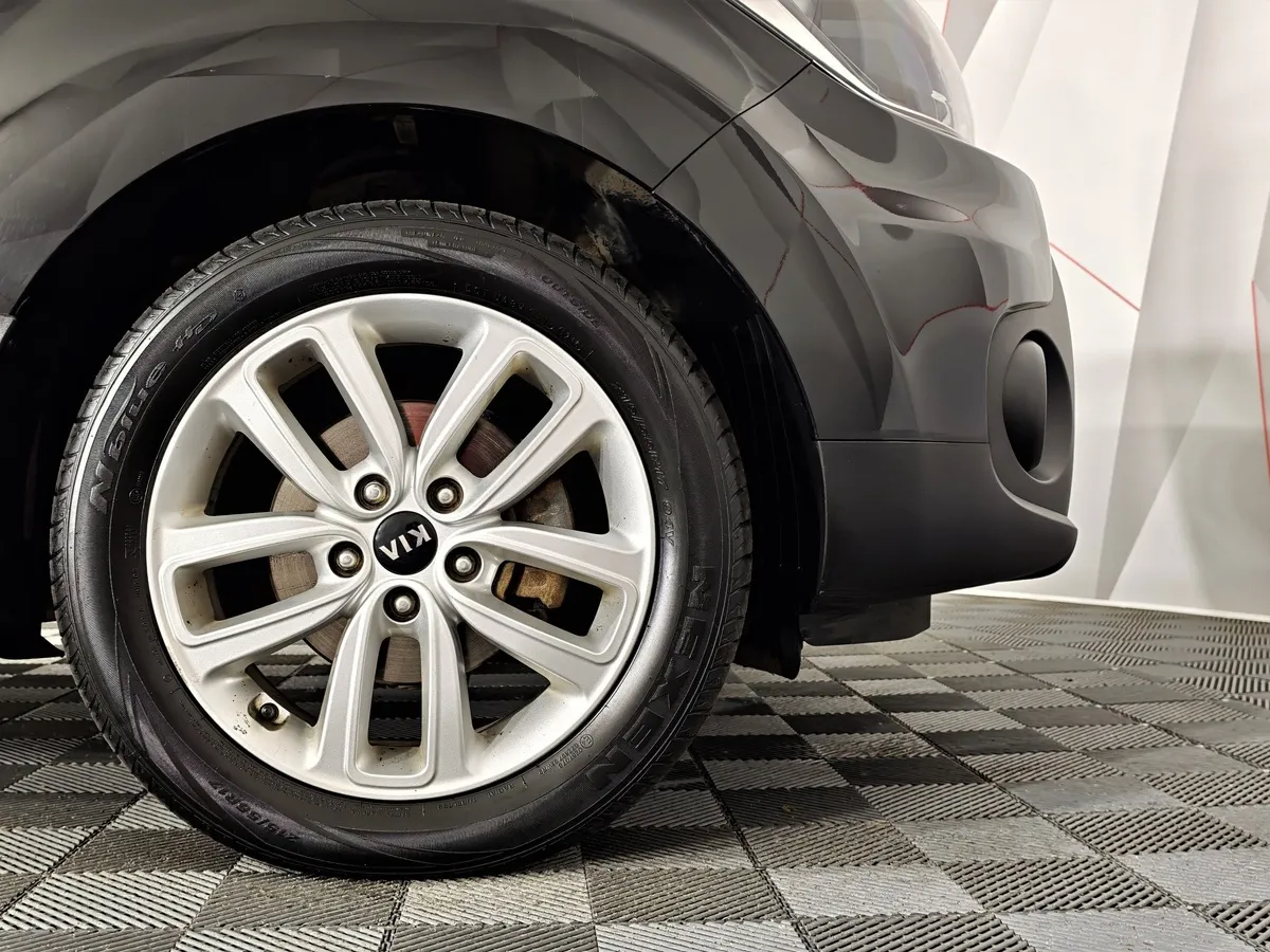 Kia Soul 1.6 AT (132 л.с.) Prestige Черный в АВИЛОН. Слайд №9