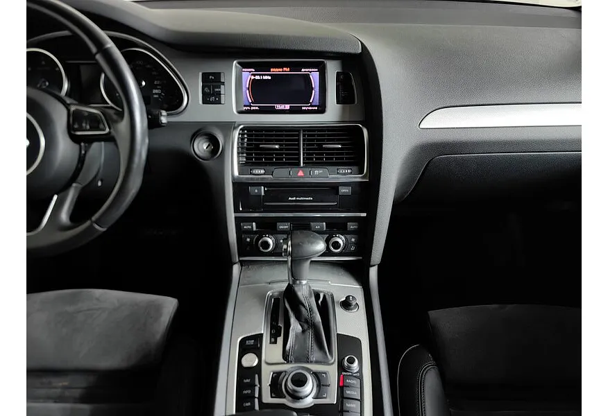 Audi Q7 3.0 TDI tiptronic quattro (245 л.с.) Черный в АВИЛОН. Слайд №10