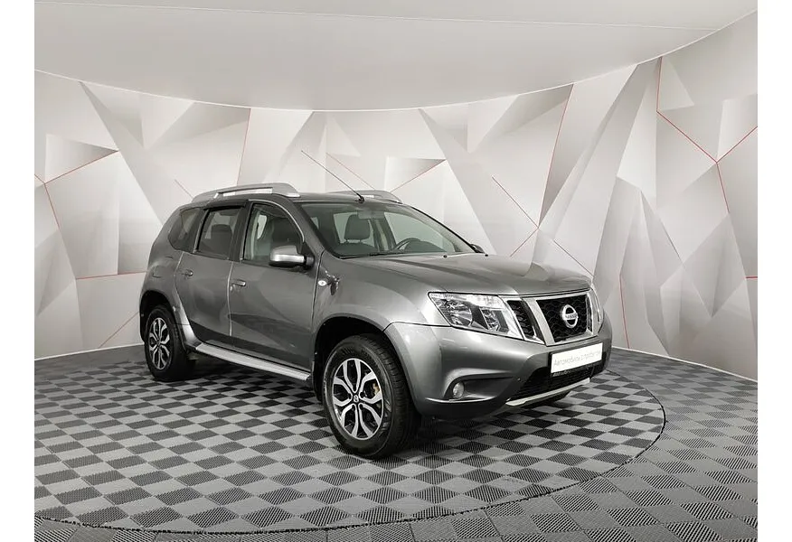 LIVE. Слайд №2