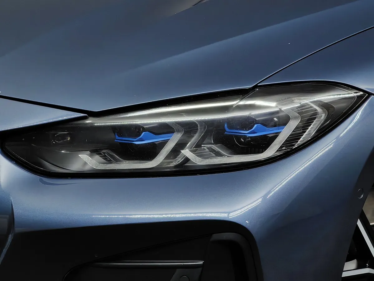 BMW 4 серия 420i AT (184 л.с.) M Sport Pure Синий в АВИЛОН. Слайд №8