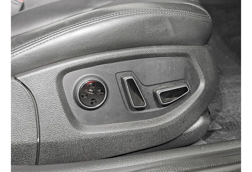 Hyundai Genesis 3.0 AT AWD (249 л.с.) Advance Красный в АВИЛОН. Слайд №23