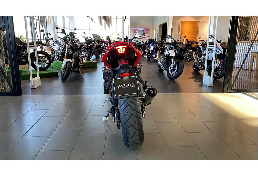 LIVE. Слайд №6