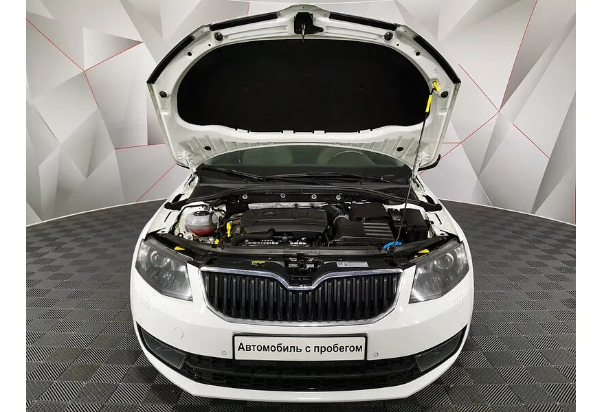 Skoda Octavia 1.8 TSI MT (180 л.с.) Белый в АВИЛОН. Слайд №11