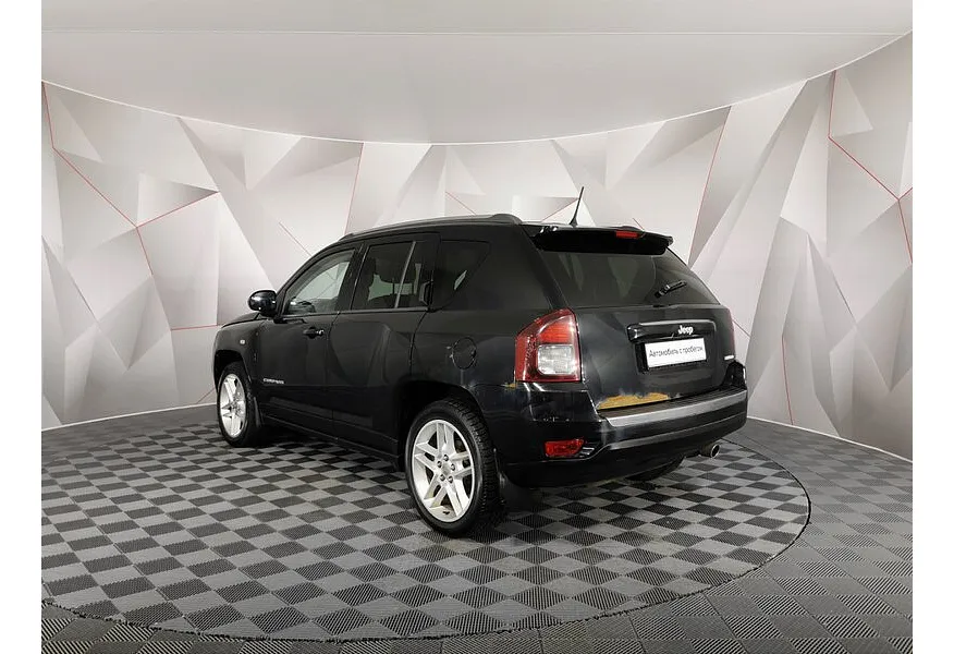 Jeep Compass 2.4 4x4 AT (150 л.с.) Limited Черный в АВИЛОН. Слайд №4