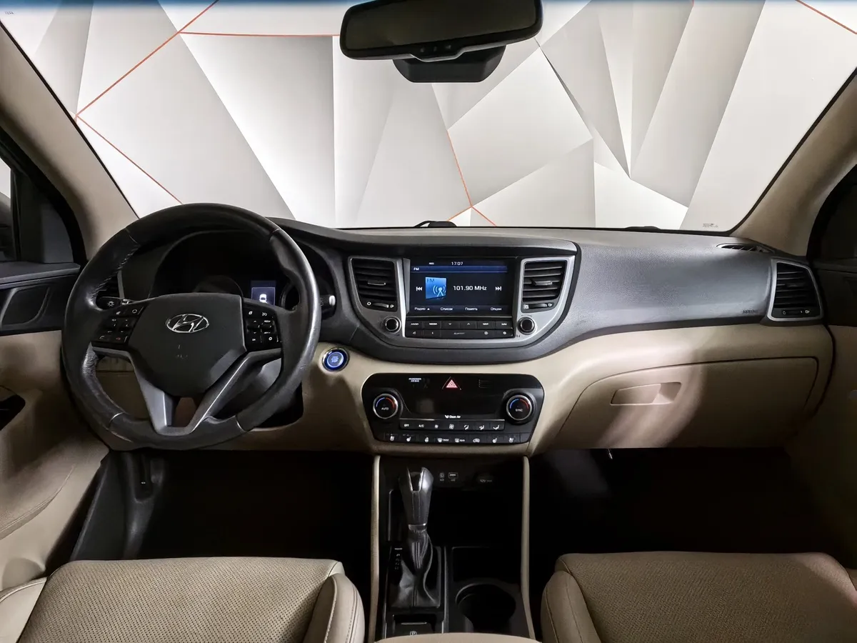 Hyundai Tucson 1.6 DCT 4WD (177 л.с.) Prime + High-tech pack Бежевый в АВИЛОН. Слайд №14