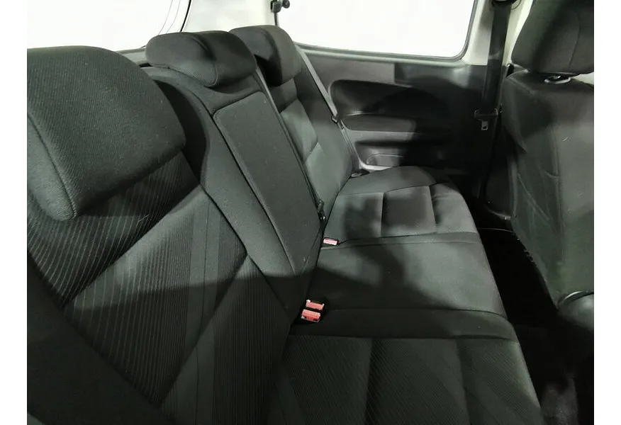 Peugeot 307 1.6 AT (110 л.с.) Белый в АВИЛОН. Слайд №16