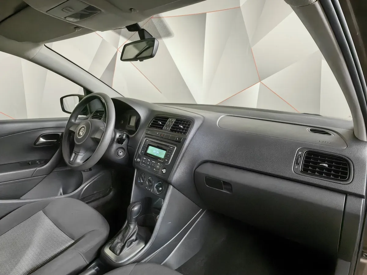 Volkswagen Polo 1.6 Tiptronic (105 л.с.) Comfortline Коричневый в АВИЛОН. Слайд №12