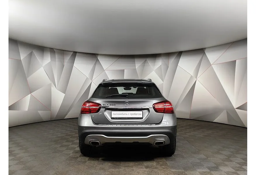 Mercedes-Benz GLA 200 7G-DCT (150 л.с.) Особая серия Серый в АВИЛОН. Слайд №8
