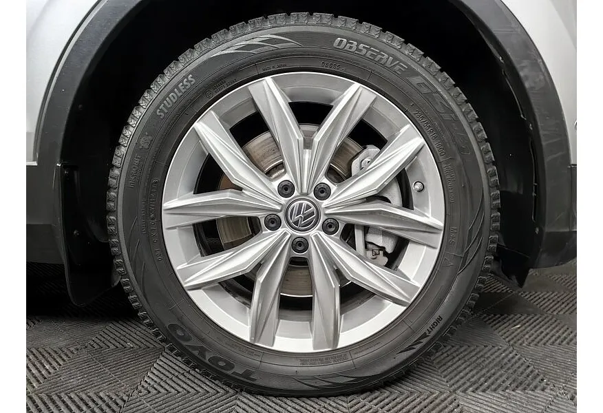 АВИЛОН - Volkswagen Tiguan 2.0 TSI 4Motion DSG (220 л.с.) Highline Серебристый - slide 13