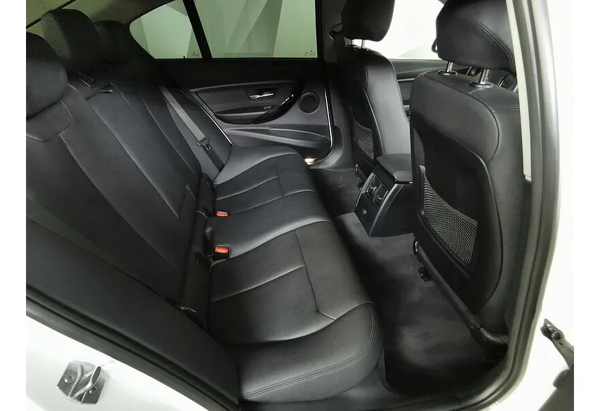 BMW 3 серия 318i AT (136 л.с.) Белый в АВИЛОН. Слайд №16