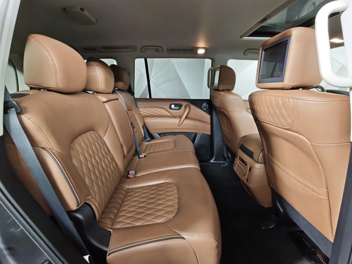 Infiniti QX80 5.6 АТ AWD (405 л.с.) Серый в АВИЛОН. Слайд №15