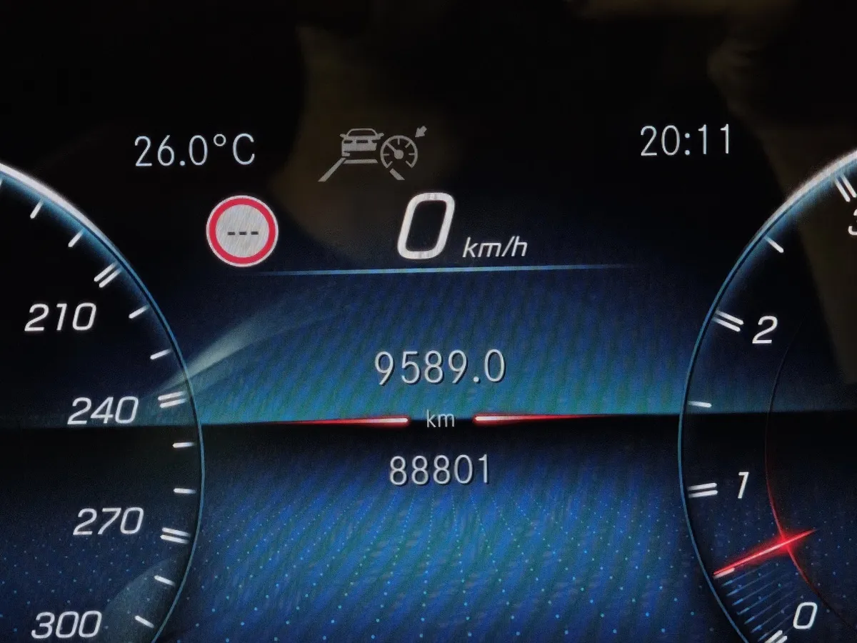 Mercedes-Benz CLS 53 9G-TRONIC 4MATIC+ (435 л.с.) Белый в АВИЛОН. Слайд №18