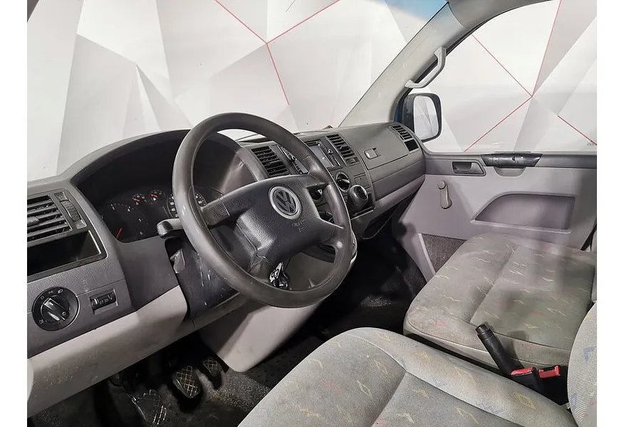Volkswagen Transporter 2.0 TDI MT L1H1 (102 л.с.) Голубой в АВИЛОН. Слайд №18