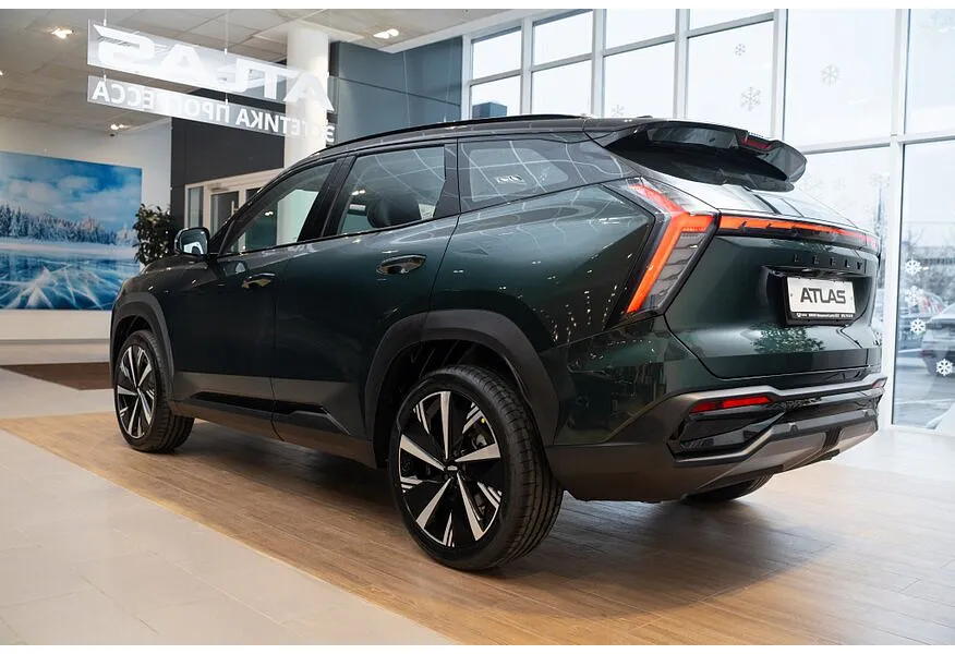 Geely Atlas 1.5T DCT FWD (147 л.с.) Luxury Зеленый в АВИЛОН. Слайд №4