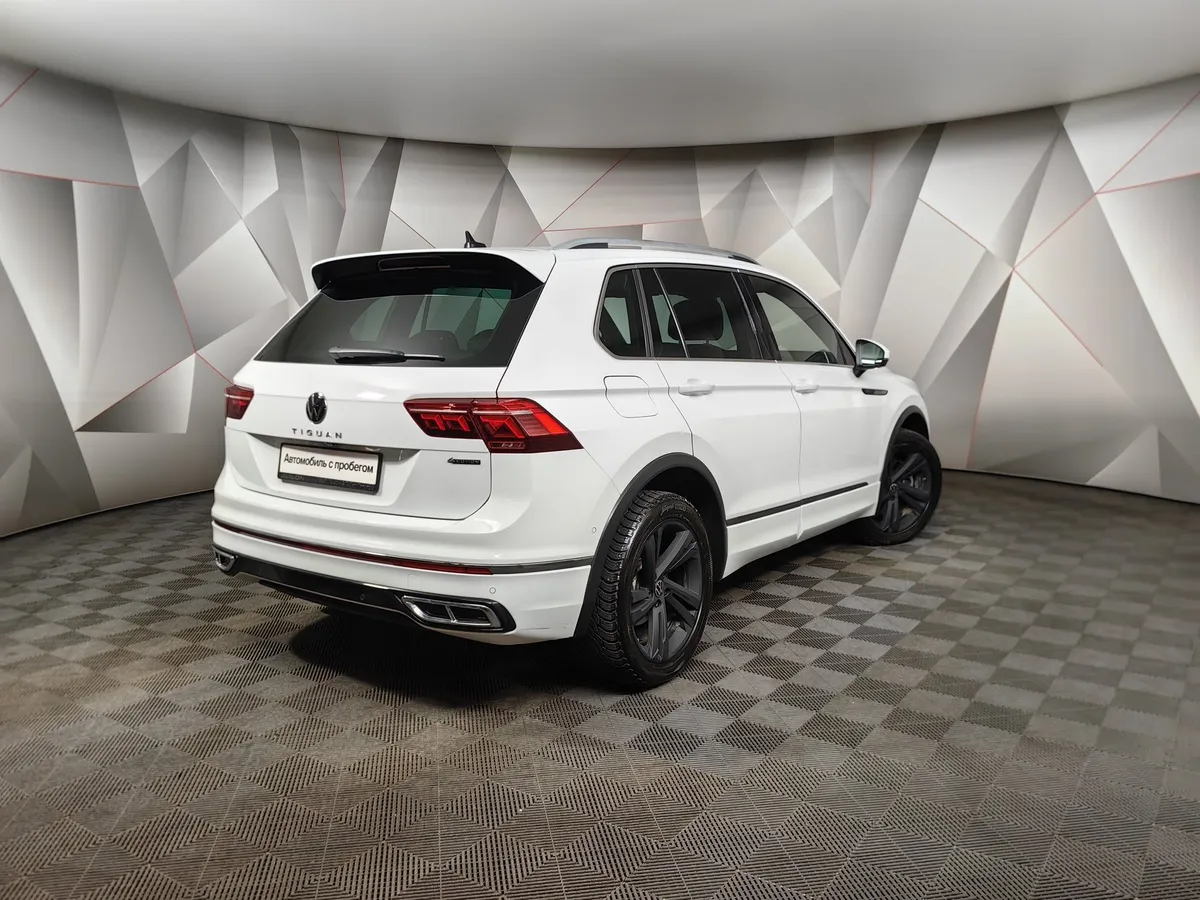 Volkswagen Tiguan 2.0 TSI 4Motion DSG (180 л.с.) Highline Белый в АВИЛОН. Слайд №2