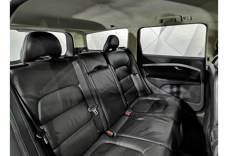 Volvo XC70 2.4 D5 Geartronic AWD (185 л.с.) Коричневый в АВИЛОН. Слайд №16