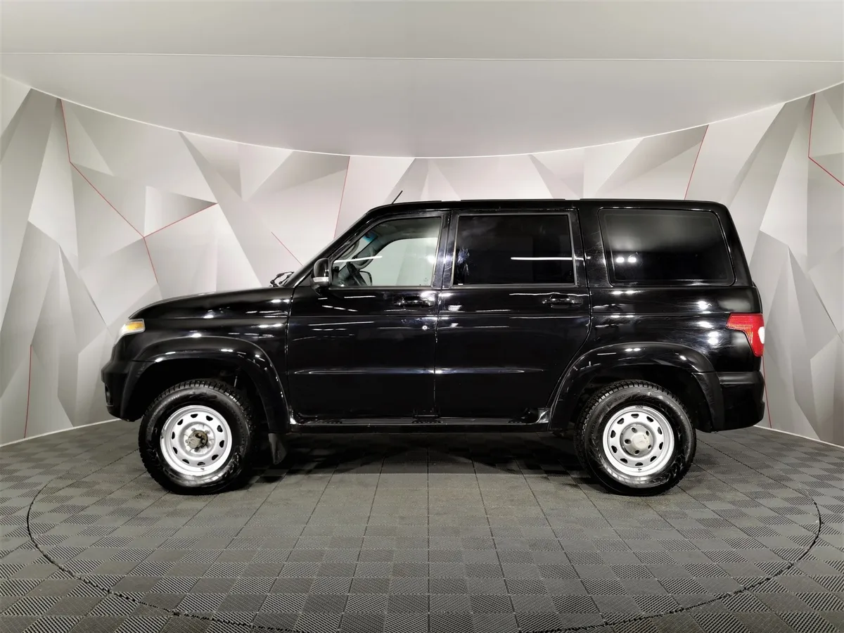УАЗ Patriot 2.7 MT 4WD (150 л.с.) Классик Черный в АВИЛОН. Слайд №5