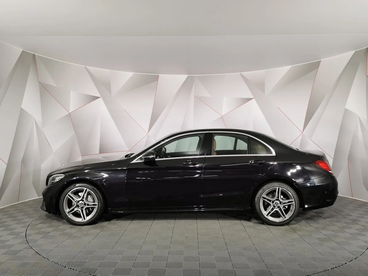 Mercedes-Benz C-Класс C 180 9G-TRONIC (150 л.с.) Sport Черный в АВИЛОН. Слайд №5