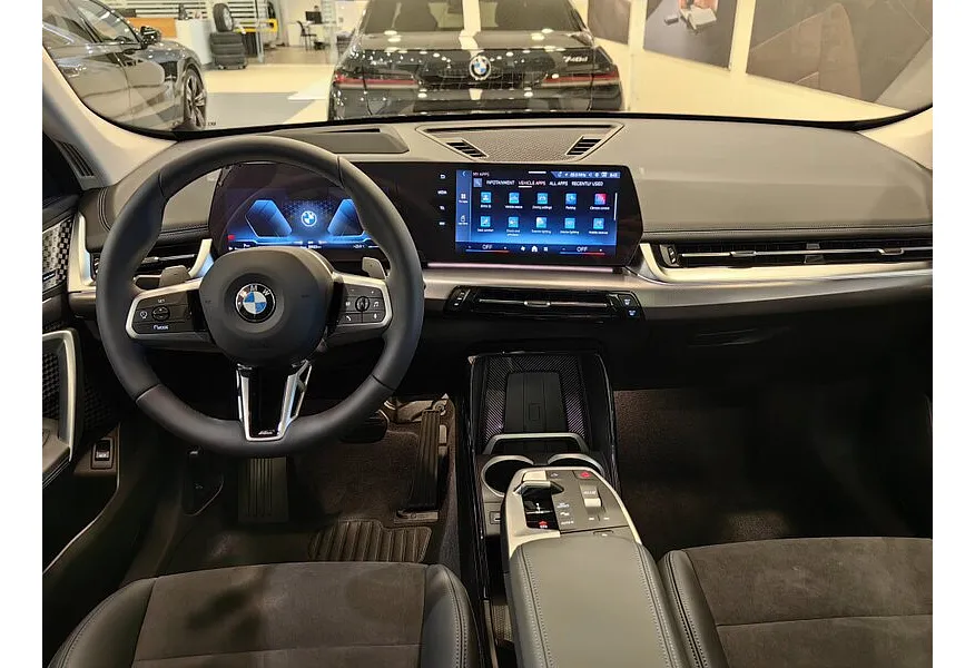 LIVE. Слайд №7