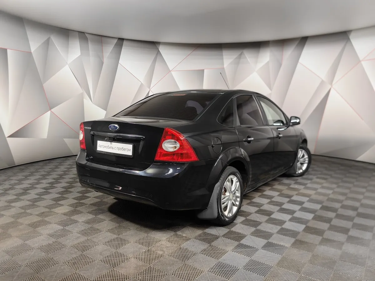 Ford Focus 1.8 MT (125 л.с.) Trend Черный в АВИЛОН. Слайд №2