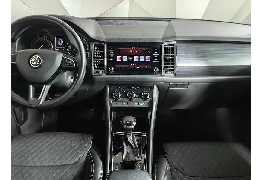 Skoda Kodiaq 2.0 TDI DSG 4X4 (150 л.с.) Бежевый в АВИЛОН. Слайд №14