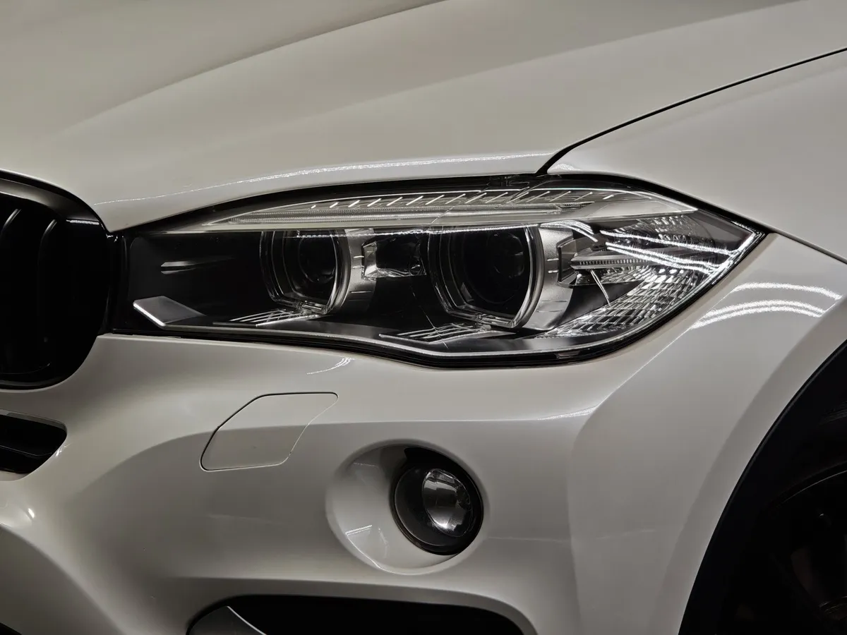 BMW X6 xDrive30d Steptroniс (249 л.с.) Белый в АВИЛОН. Слайд №8