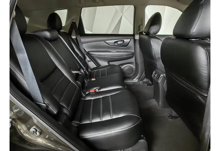 Nissan X-Trail 2.0 CVT (144 л.с.) Зеленый в АВИЛОН. Слайд №13