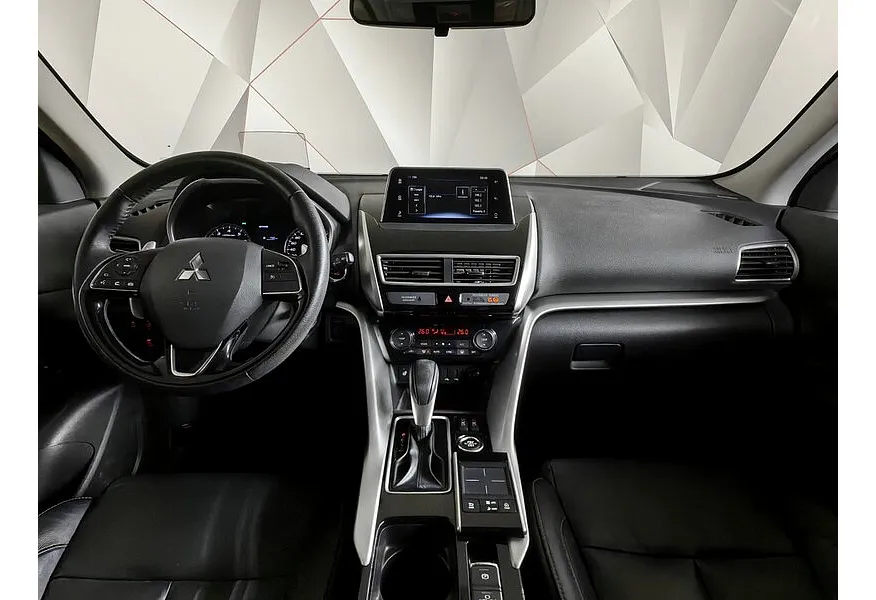 Mitsubishi Eclipse Cross 1.5 CVT AWD (150 л.с.) Ultimate Черный в АВИЛОН. Слайд №14