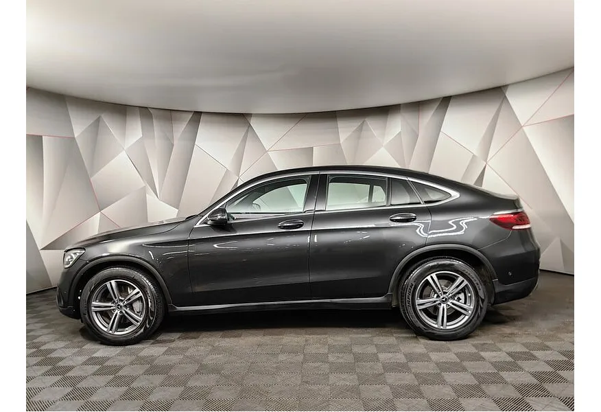 Mercedes-Benz GLC Купе 220 d 9G-TRONIC 4MATIC (194 л.с.) Premium Серый в АВИЛОН. Слайд №5