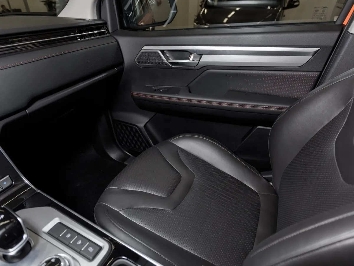 Sollers ST8 2.0G 8AT AWD (224 л.с.) Premium Зеленый в АВИЛОН. Слайд №14