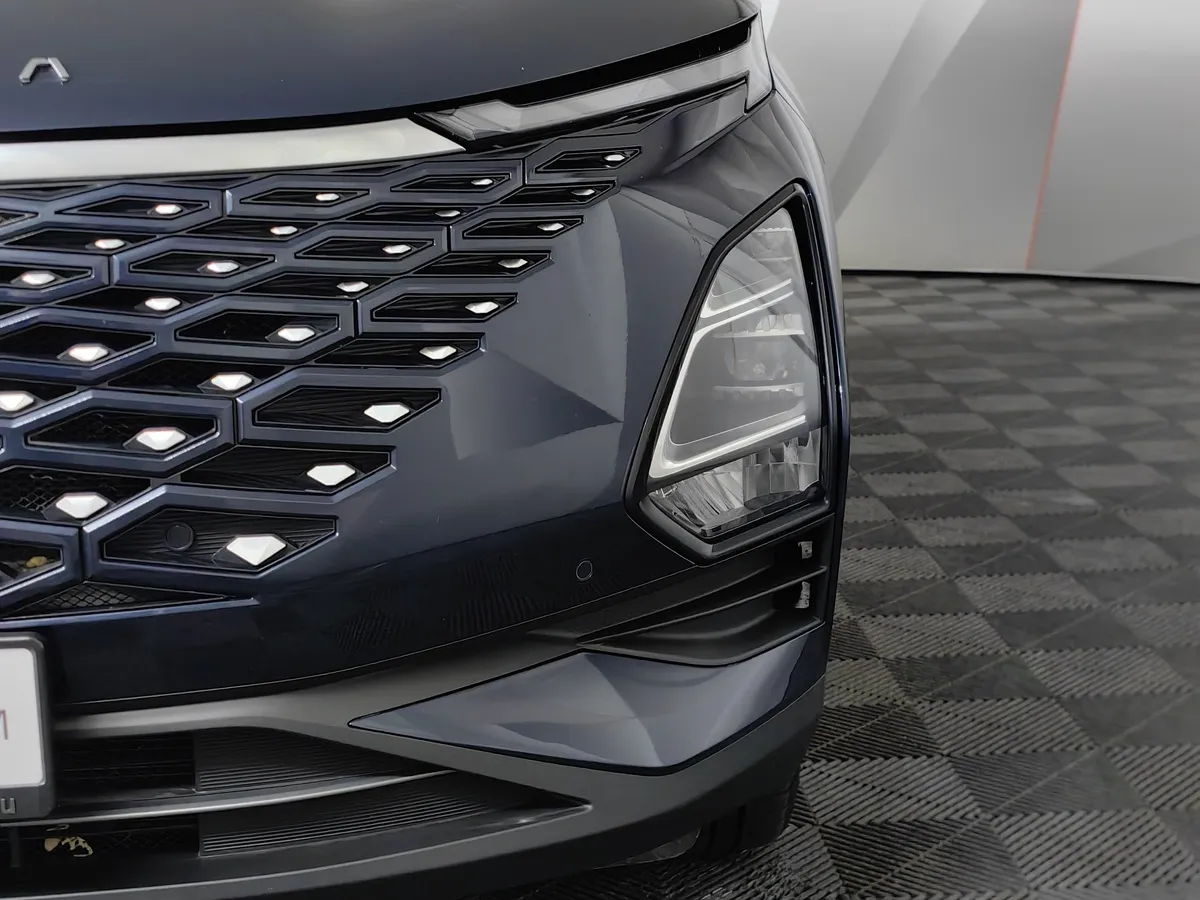Omoda C5 1.5T CVT (147 л.с.) Ultimate Синий в АВИЛОН. Слайд №10