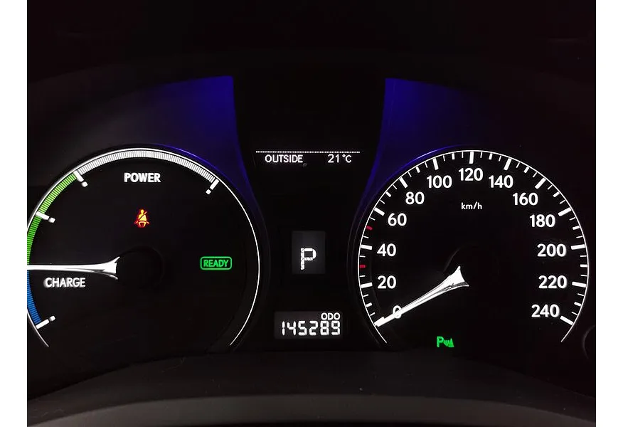 Lexus RX 450h CVT (249 л.с.) Белый в АВИЛОН. Слайд №18