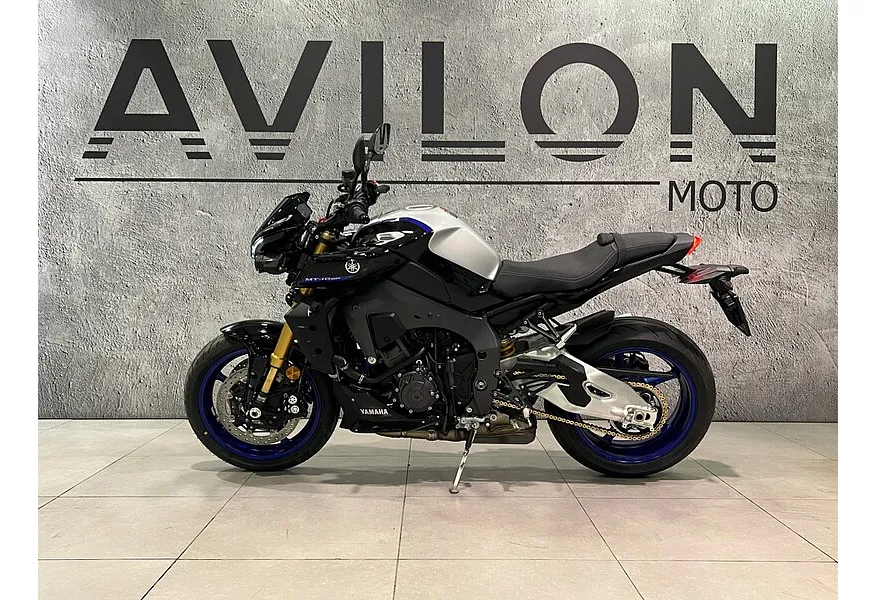Yamaha MT-10 998 см³ (167 л.с.) (167) 998 Серый в АВИЛОН. Слайд №2