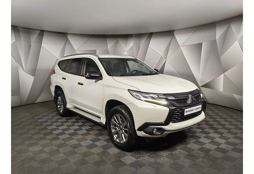 Mitsubishi Pajero Sport 2.4 DI-D AT AWD (181 л.с.) Белый в АВИЛОН. Слайд №3