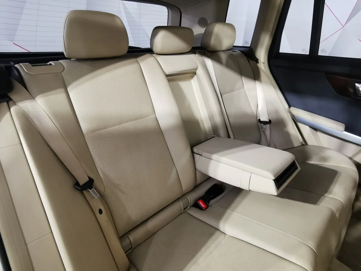 Mercedes-Benz GLK GLK 300 7G-Tronic Plus 4Matic (249 л.с.) Бежевый в АВИЛОН. Слайд №16