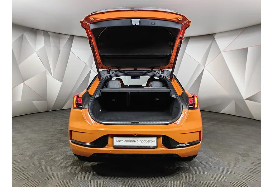 Zeekr 001 AT 4WD (544 л.с.) YOU Edition Оранжевый в АВИЛОН. Слайд №11