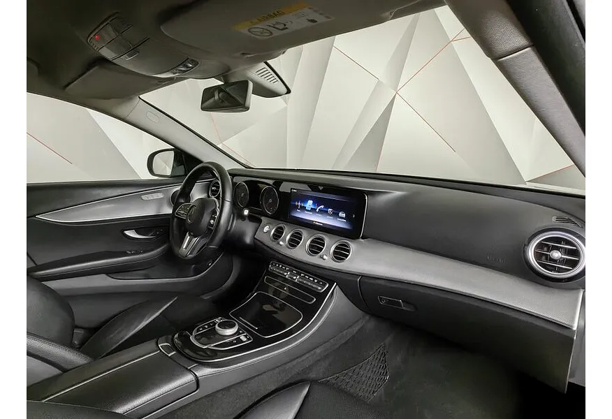 Mercedes-Benz E-Класс E 200 9G-TRONIC (184 л.с.) Premium Черный в АВИЛОН. Слайд №12