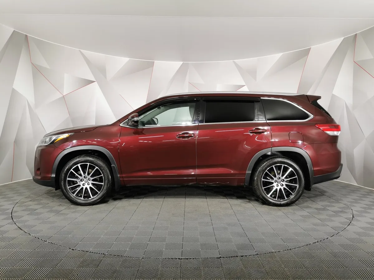 Toyota Highlander 3.5 AT AWD (249 л.с.) Престиж Красный в АВИЛОН. Слайд №5