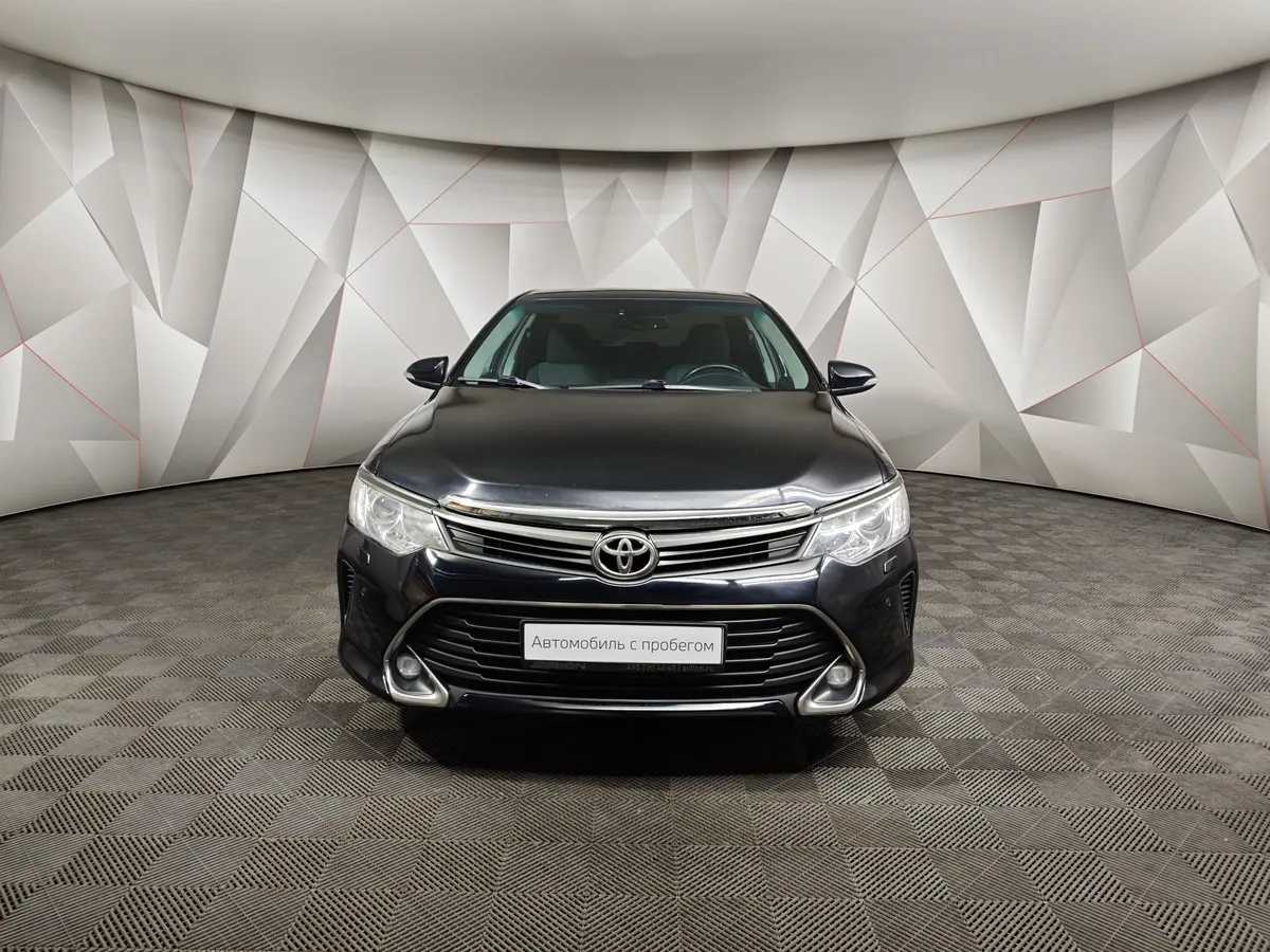 Toyota Camry 2.5 AT (181 л.с.) Черный в АВИЛОН. Слайд №7