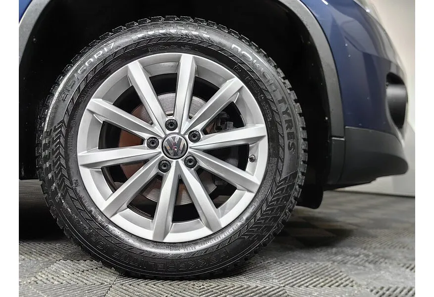 Volkswagen Tiguan 1.4 TSI BlueMotion MT (122 л.с.) Trend & Fun Синий в АВИЛОН. Слайд №9