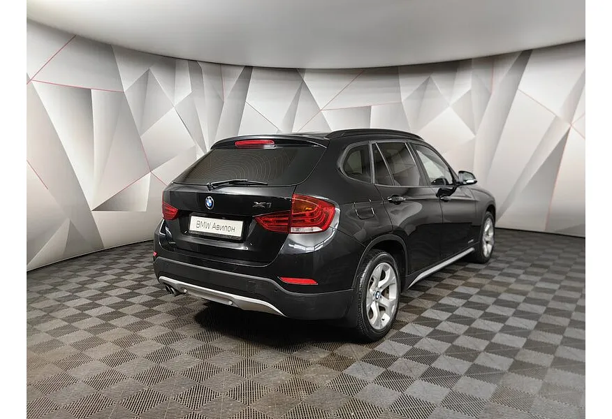 АВИЛОН - BMW X1 xDrive20i AT (184 л.с.) Черный - slide 5
