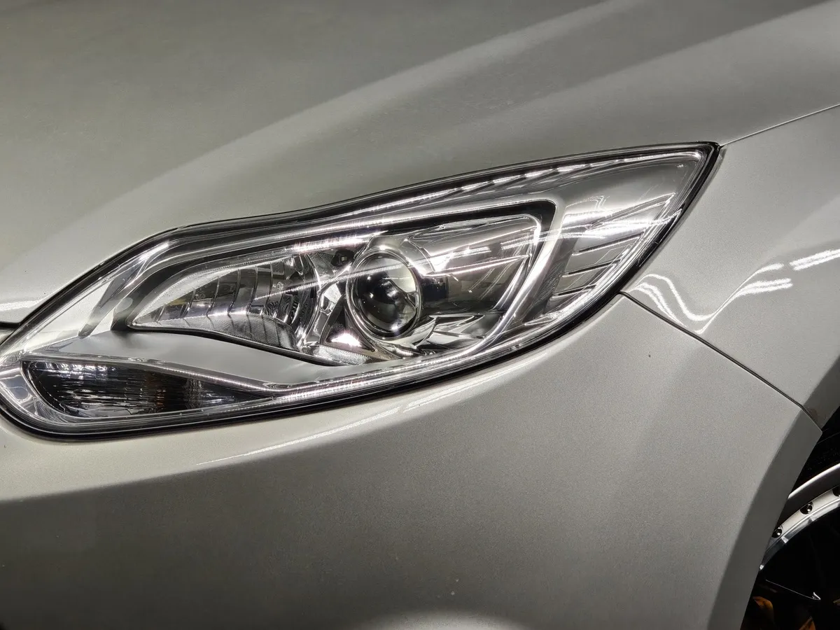 Ford Focus 1.6 MT (105 л.с.) Trend Серебристый в АВИЛОН. Слайд №10