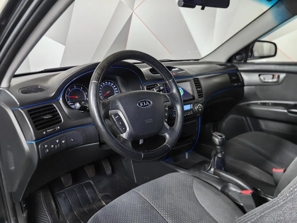 Kia Magentis 2.0 CRDi MT (138 л.с.) Черный в АВИЛОН. Слайд №19