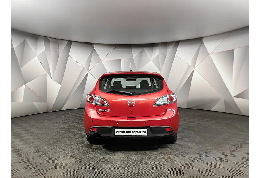 Mazda 3 1.6 AT (105 л.с.) Красный в АВИЛОН. Слайд №8