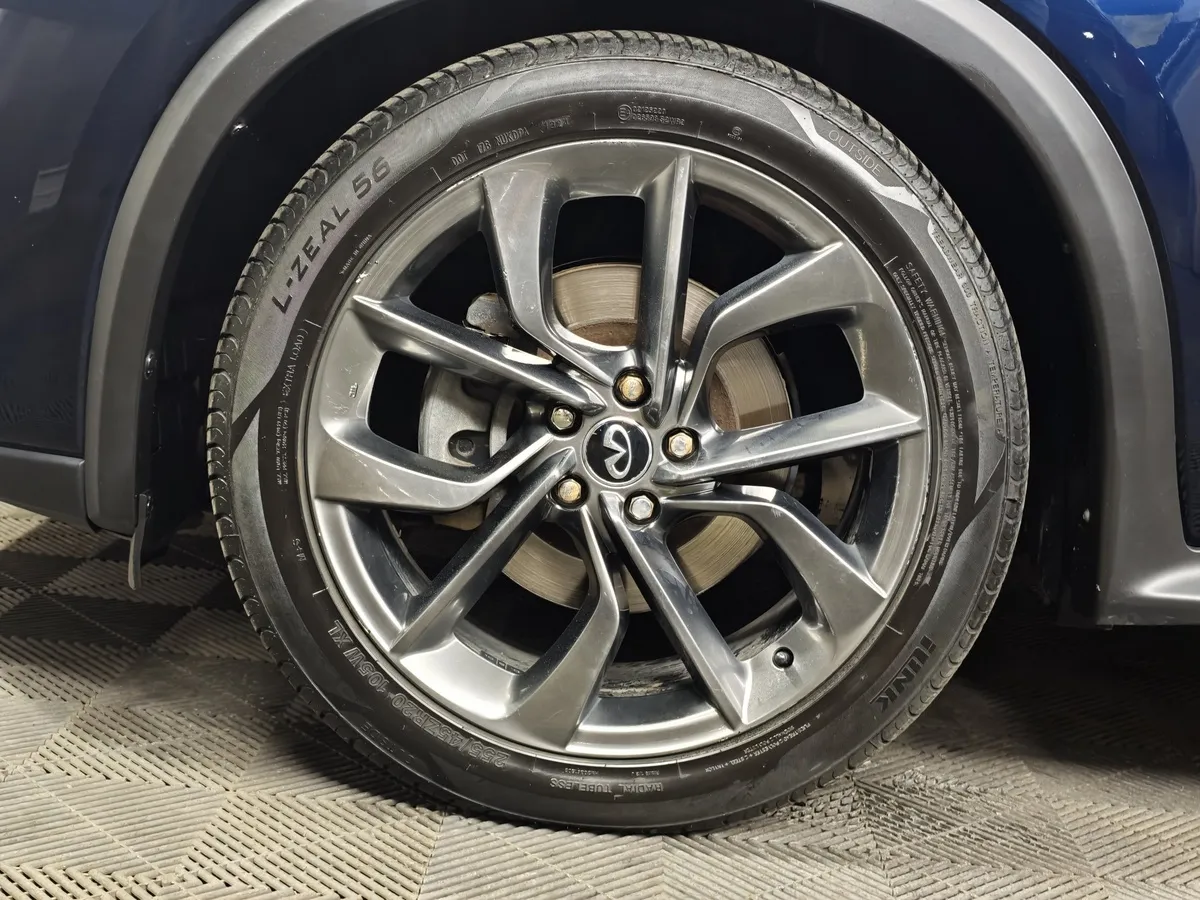 Infiniti QX50 2.0 VC-T CVT AWD (249 л.с.) Синий в АВИЛОН. Слайд №9
