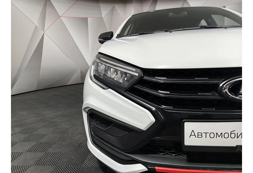 ВАЗ (Lada) Vesta 1.8 MT (145 л.с.) Белый в АВИЛОН. Слайд №10 ВАЗ (Lada) Vesta 1.8 MT (145 л.с.) Белый в АВИЛОН. Слайд №10